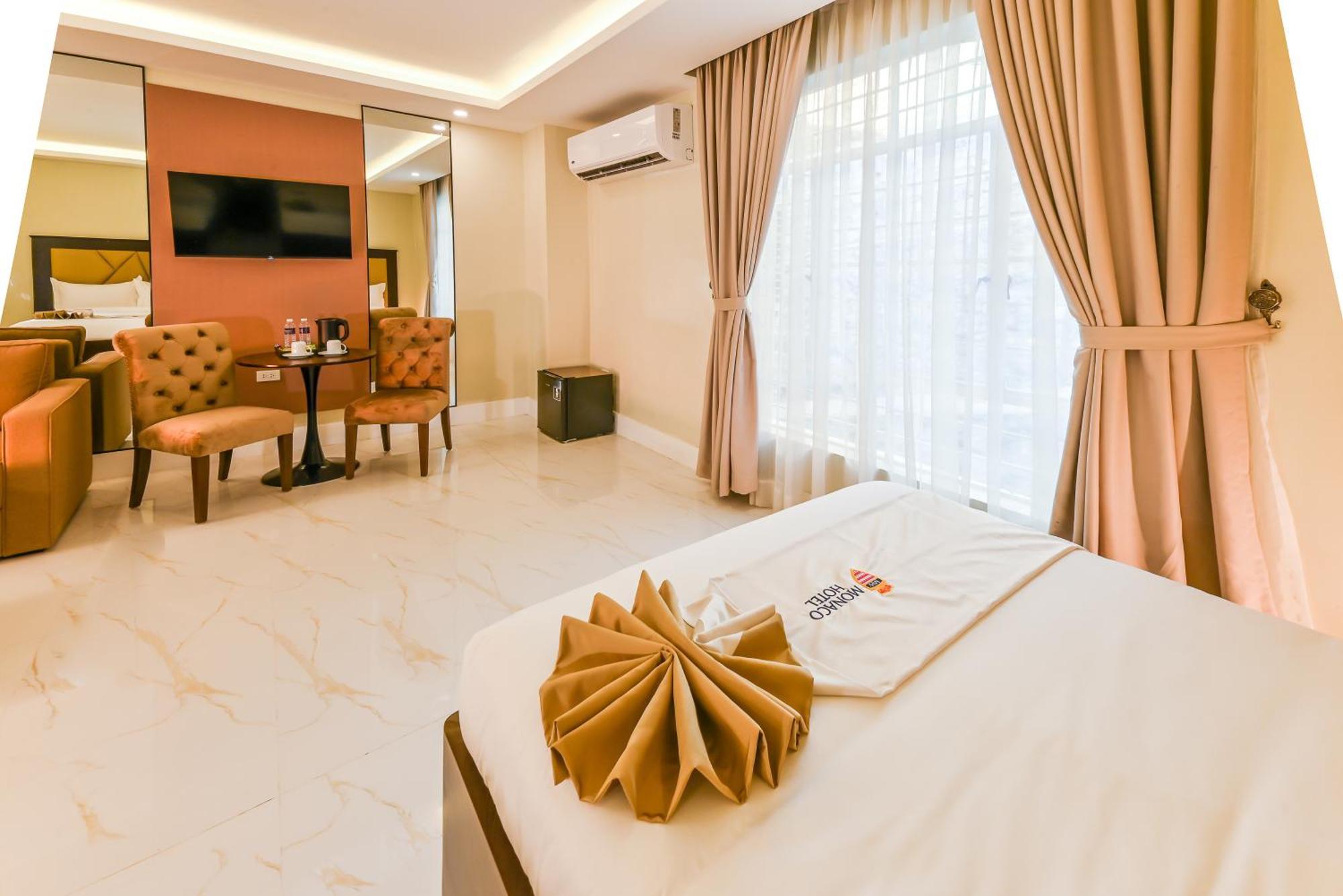 Monaco Hotel Taytay  Екстериор снимка