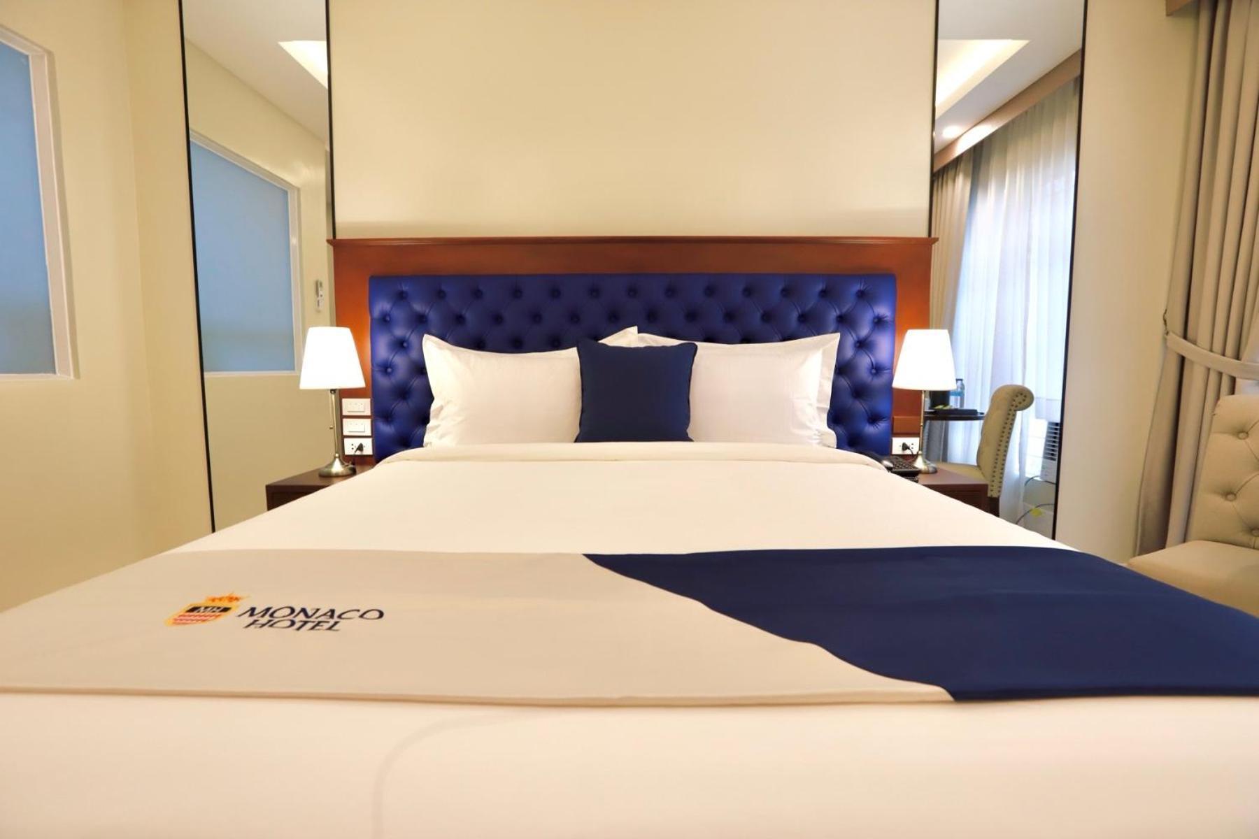 Monaco Hotel Taytay  Екстериор снимка